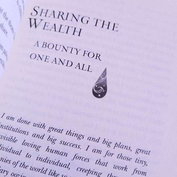 Random Acts of Kindness Then & Now / Comfort reading 📚 - Picture 3 of 6